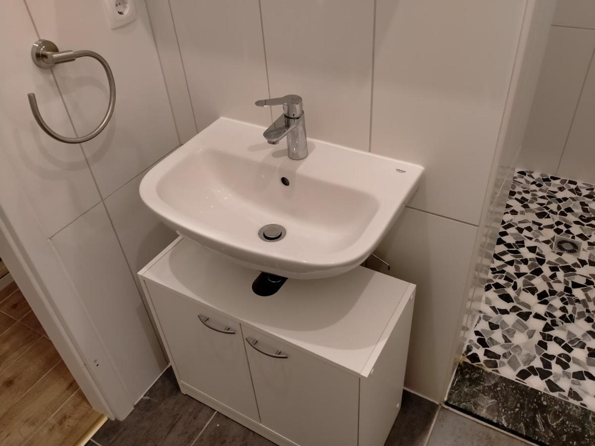 Ferienwohnung Macfewo Im Zentrum Von 马延 外观 照片